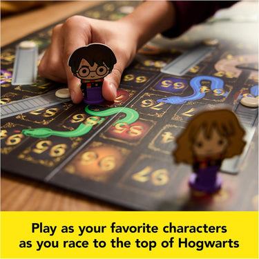 Wizarding World of Harry Potter Serpents & Staircases Classic Game