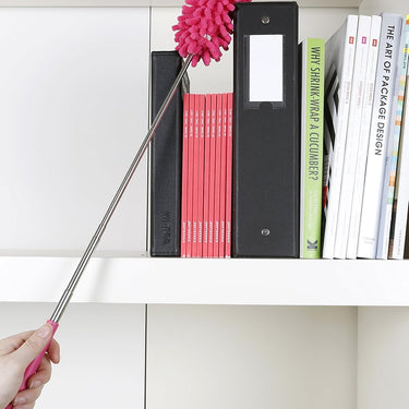 Kikkerland Extendable Duster (Assorted. Sold Separately)