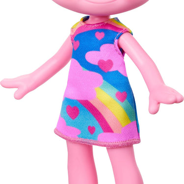 Dreamworks Trolls Fun Fair Surprise Trendsettin’ Queen Poppy Fashion Doll