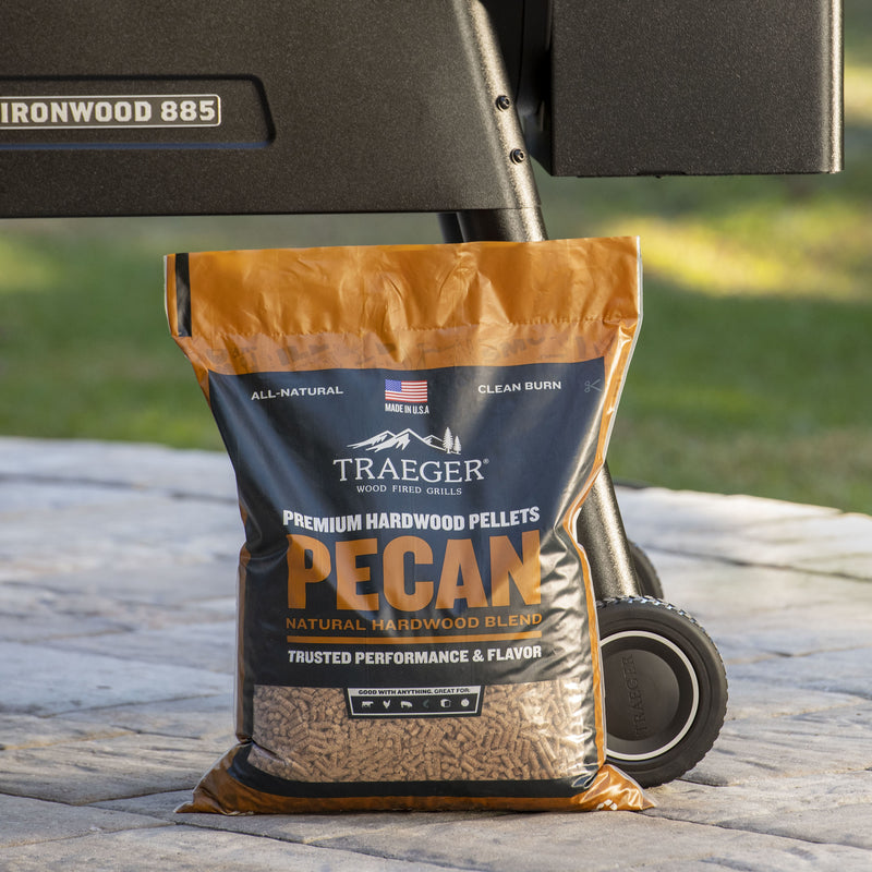 Load image into Gallery viewer, Traeger Premium All Natural Pecan BBQ Wood Pellet 20 lb
