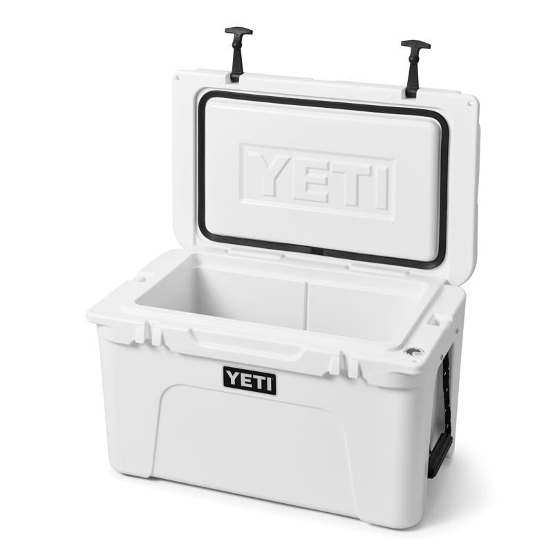 Load image into Gallery viewer, YETI Tundra 45 White 34 qt Hard Cooler
