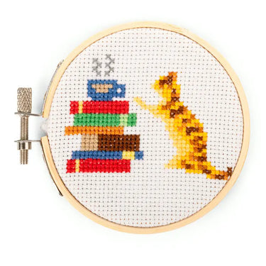 Kikkerland Mini Cross Stitch Embroidery - Cat