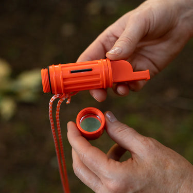 Coghlan's 5 N 1 Survival Aid