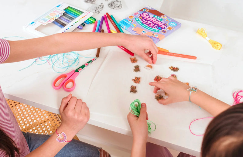 Load image into Gallery viewer, Ooly BFF Bracelet Shrink-Its! DIY Shrink Art
