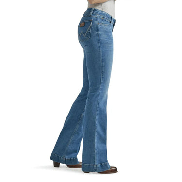 Wrangler Women's Retro Mae Eva Mid Rise Wide Leg Jeans (Light Wash) Size 28X36