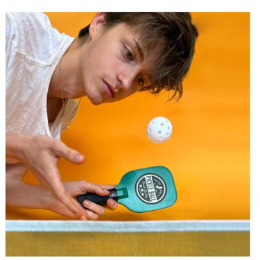 Kikkerland Desktop Pickleball