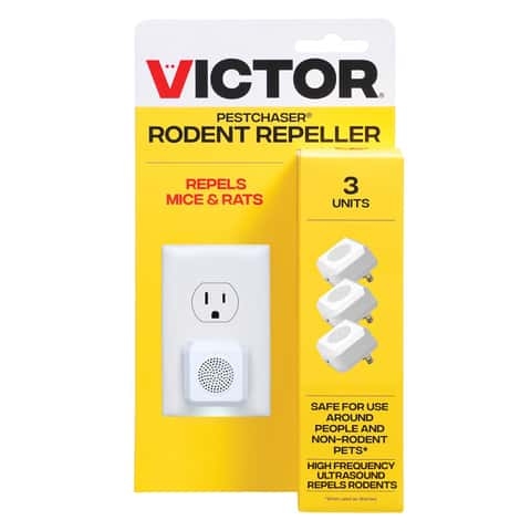 Load image into Gallery viewer, Victor PestChaser Plug-In Electronic Pest Repeller For Rodents 3 pk
