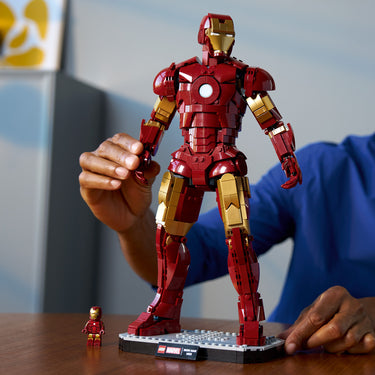 LEGO® ǀ Marvel Iron Man Mark 3 Collectors’ Edition