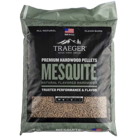 Load image into Gallery viewer, Traeger Premium All Natural Mesquite Hardwood Pellets 20 lb
