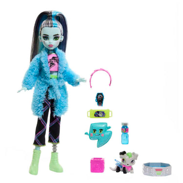 Monster High Doll And Sleepover Accessories, Frankie Stein, Creepover Party