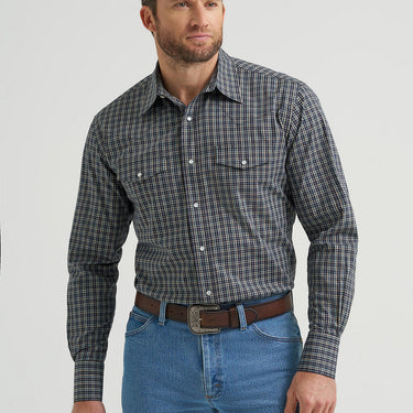 Wrangler Men's Wrinkle Resist Western Snap Shirt (Black) Size XL