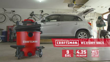 Craftsman 9 gal Corded Wet/Dry Vacuum 8.3 amps 120 V 4.25 HP
