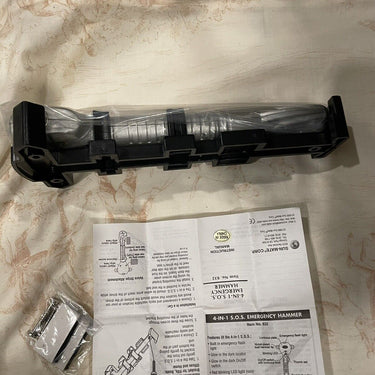 Emergency Hammer 4-in-1 S.O.S. Flashlight Seat Belt Cutter