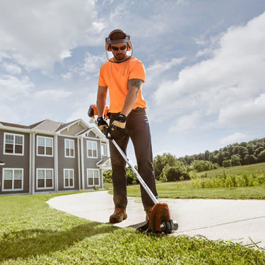 STIHL FC 96 Edger (INSTORE PICK UP ONLY)