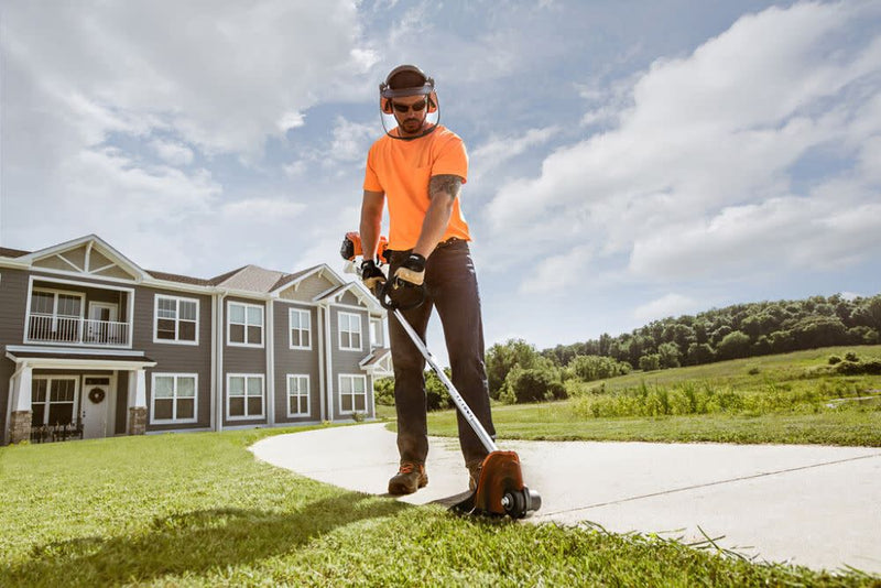 Load image into Gallery viewer, STIHL FC 96 Edger (INSTORE PICK UP ONLY)
