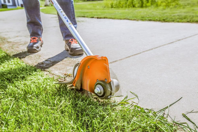 Load image into Gallery viewer, STIHL FC 96 Edger (INSTORE PICK UP ONLY)
