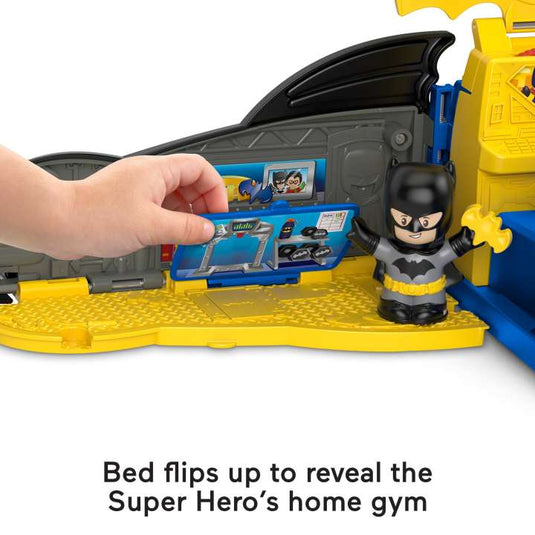 Fisher-Price Little People DC Super Friends 2-in-1 Batmobile Batman Playset