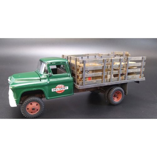 Load image into Gallery viewer, 1955 Chevrolet 2 Ton Stake Truck 1:48 Plastic Model Kit
