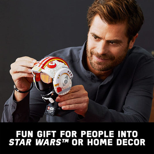 LEGO Star Wars Luke Skywalker (Red Five) Helmet 75327 Building Set for Adults (675 Pieces)