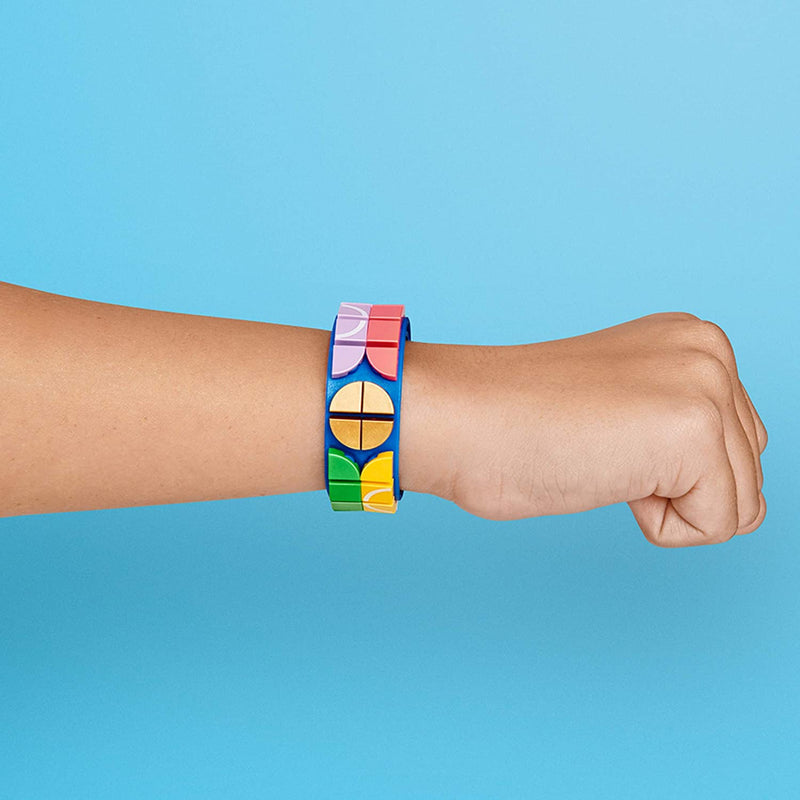 Load image into Gallery viewer, LEGO DOTS Go Team! Bracelet 41911, Cool DIY Craft; an Inspiring Kit for Kids who Want to Make Creative Sports Bracelets; Makes a Birthday (33 Pieces)
